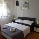 Διαμέρισμα Ana