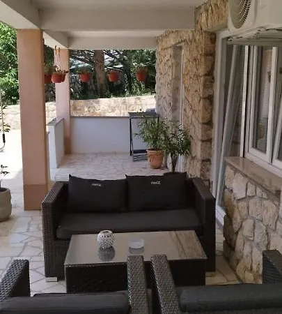 Ana Appartement *