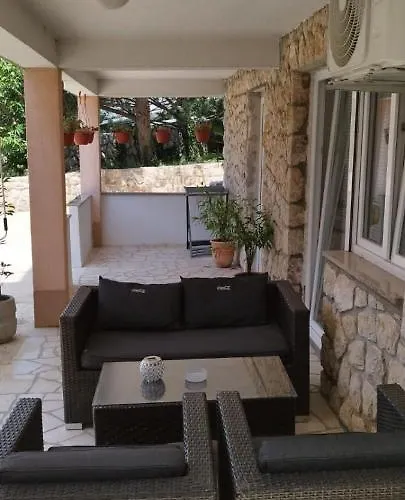 Ana Διαμέρισμα *